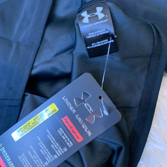 BNWT Men’s Under Armour black compression heat gear™️ short sleeve logo t-shirt. - Picture 7 of 10